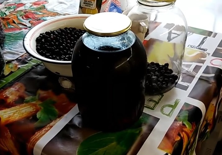 компот из черноплодной рябины
