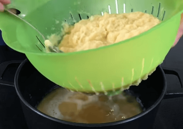 Картофельные оладьи - простые и вкусные рецепты на сковороде