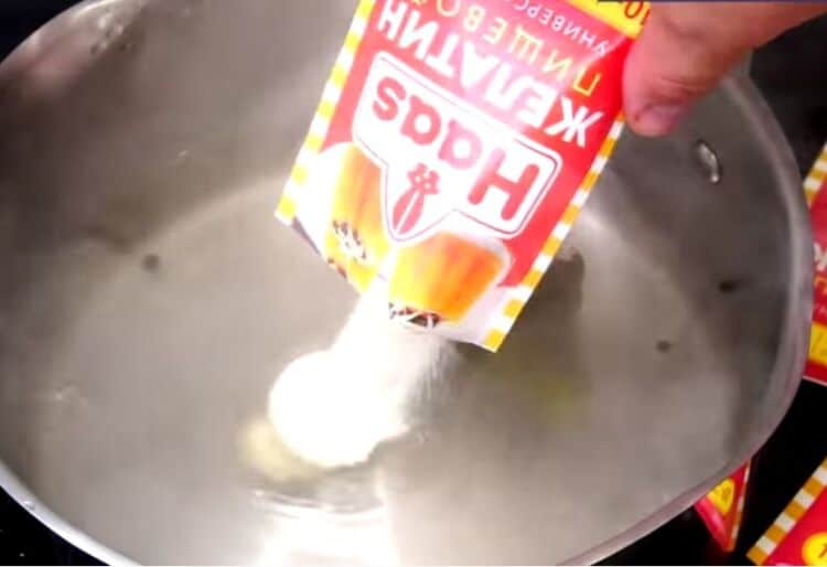 заливной томатный с луком на зиму